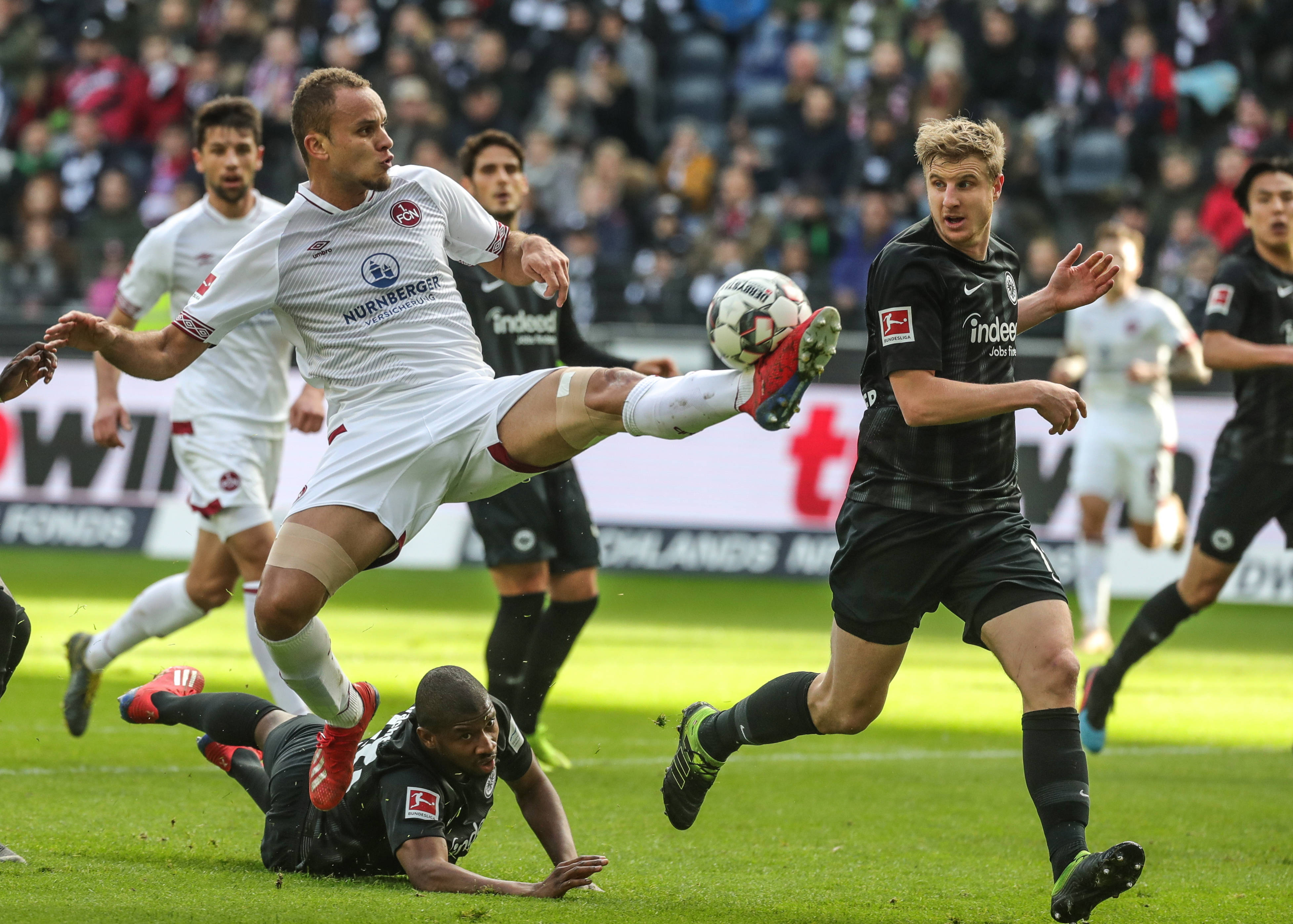 更象征着皇 更象征着皇